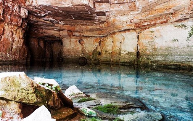 Lagoa Azul é um dos pontos turísticos da Chapada dos Guimarães