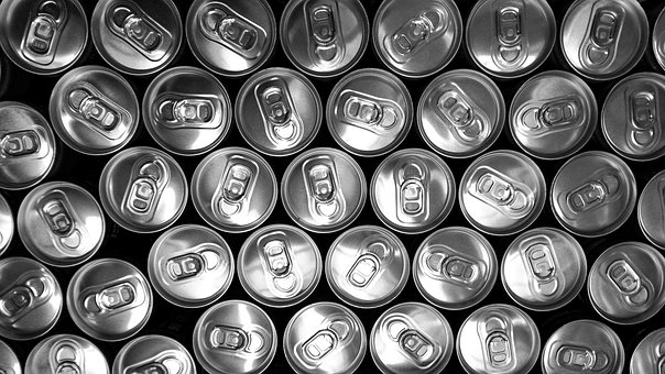 Resultado de imagem para Brasil reciclou 280 mil toneladas de latas de alumínio em 2016 e mantém índice próximo a 100%